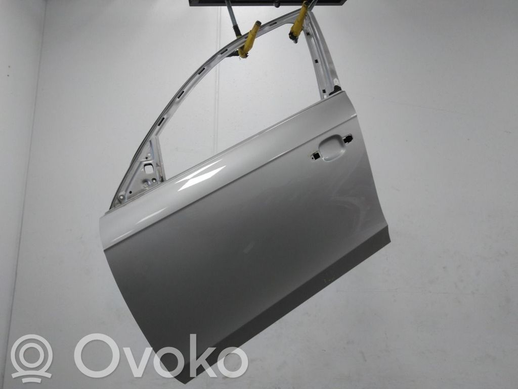 Etuovi   8K0831051J,8K0831051J