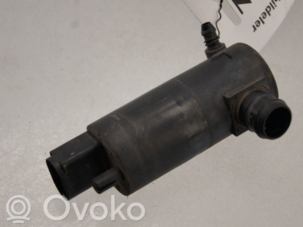 Toyota Auris E180 Pompa lavavetri parabrezza/vetro frontale