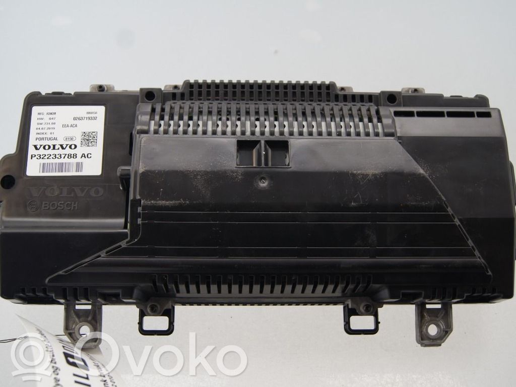 Volvo V60 Vitezometru (grup de instrumente) 