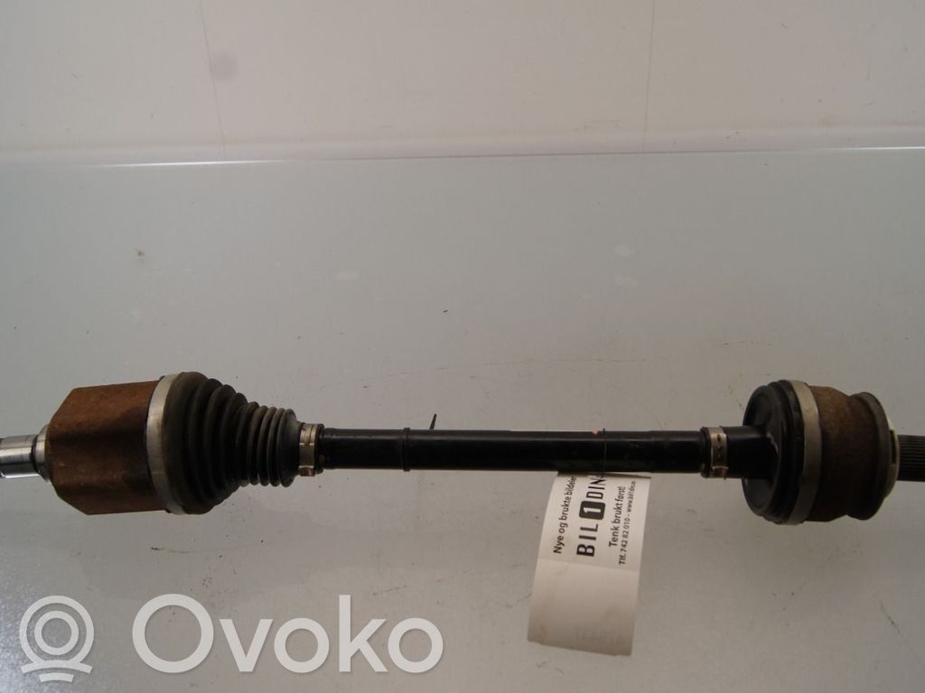 Volvo XC40 Eje de transmisión trasero 