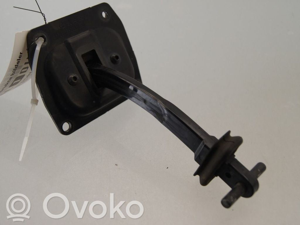 Toyota Proace Etuoven pidätin 