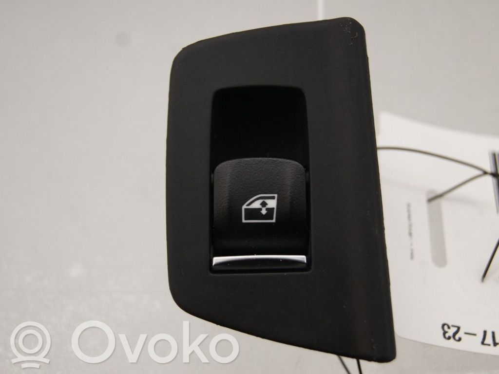 BMW 5 G30 G31 G38 Interruttore di controllo dell’alzacristalli elettrico 