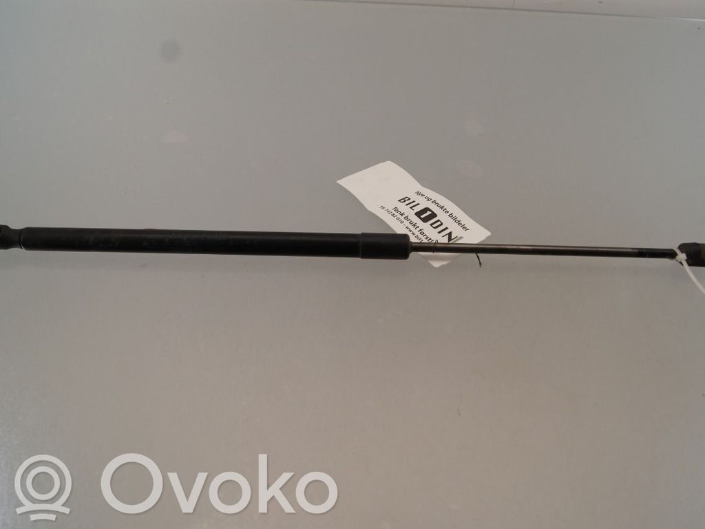 Volvo V60 Amortizor hayon 