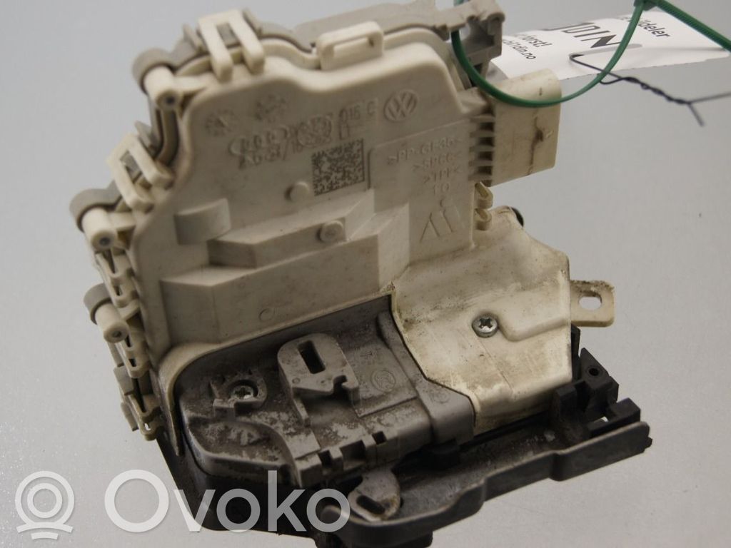 Audi A4 S4 B9 Serratura portiera anteriore