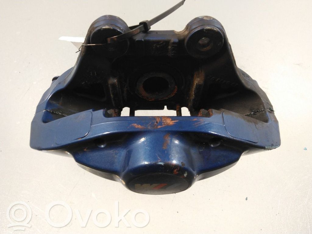 BMW 4 F32 F33 Takajarrusatula