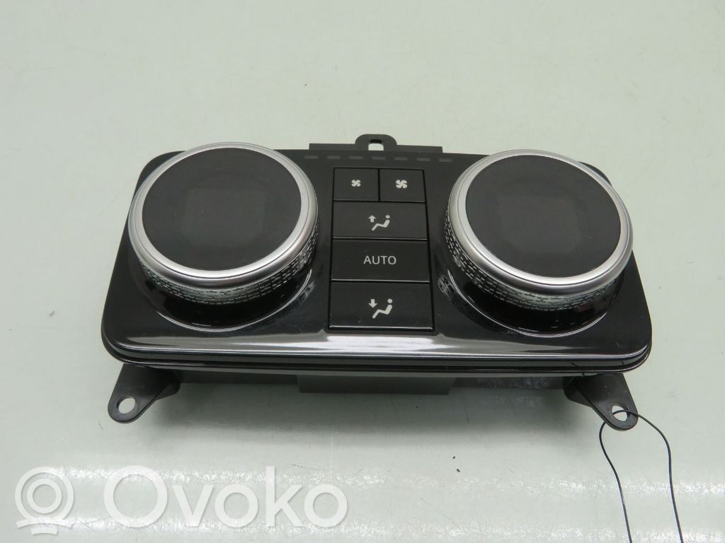 Jaguar I-Pace Console centrale, commande chauffage/clim 