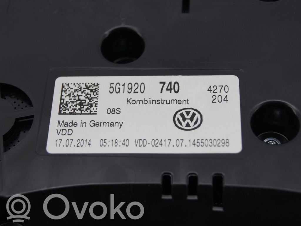 Volkswagen Golf VII Tachimetro (quadro strumenti) 