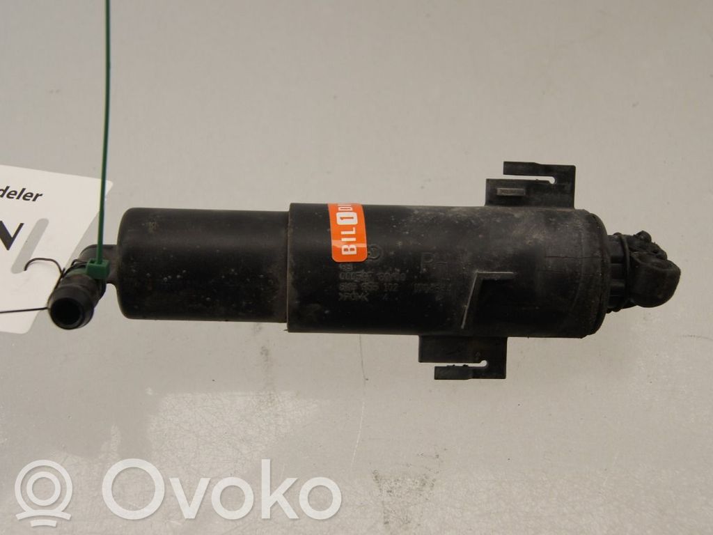 Audi A4 S4 B8 8K Ugello a spruzzo lavavetri per faro 