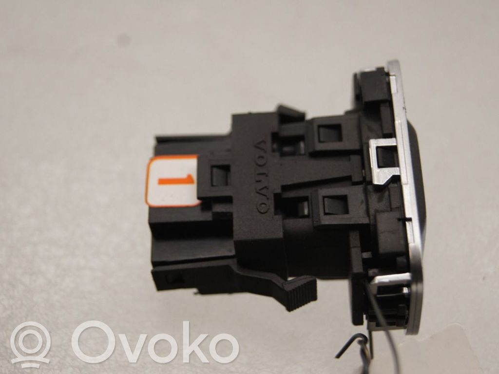 Volvo V40 Interruttore a pulsante start e stop motore