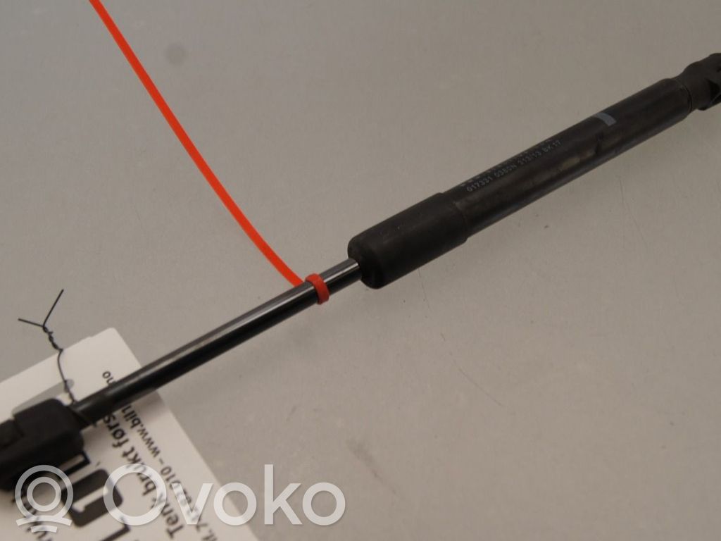 Volvo V60 Amortizor capotă motor 