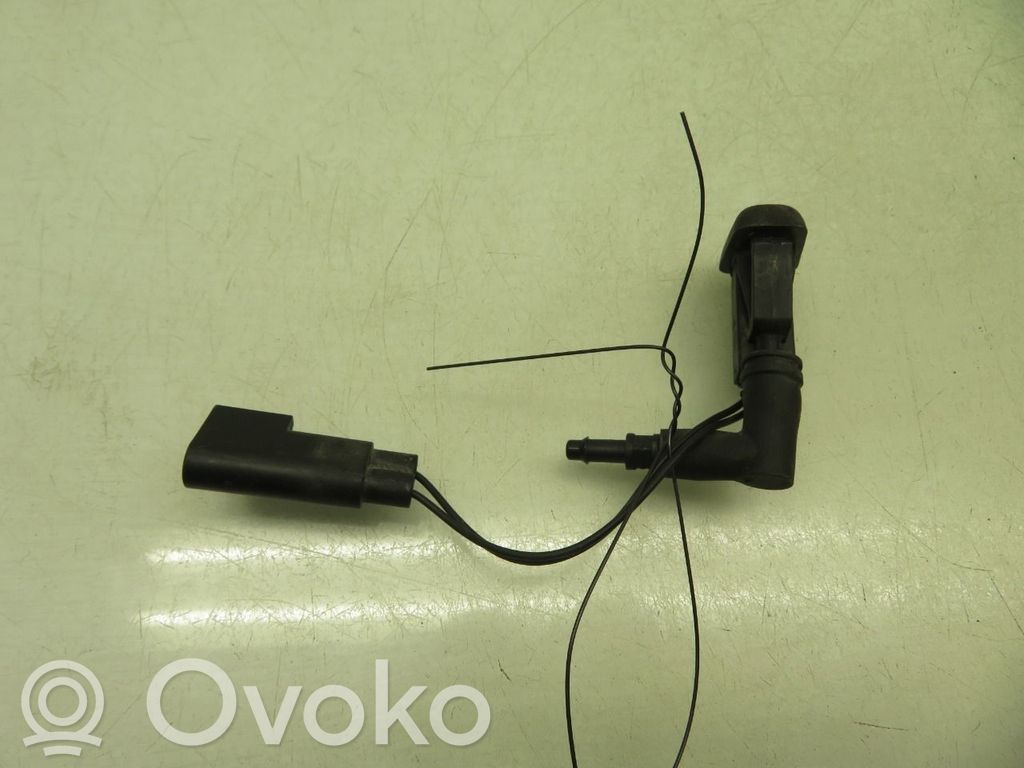 Ford Mondeo MK V Ugello a spruzzo lavavetri per faro