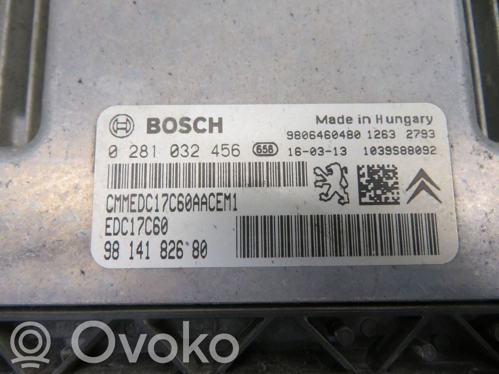 Peugeot 308 Motorsteuergerät ECU 