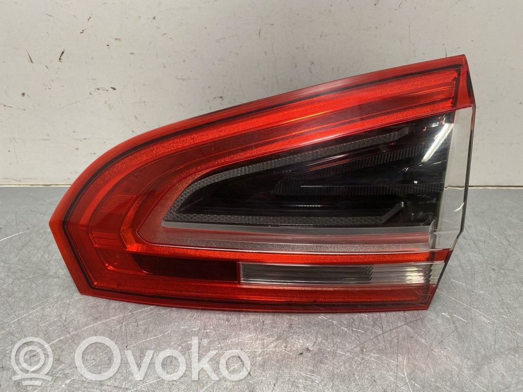 Ford S-MAX Luz trasera/de freno 