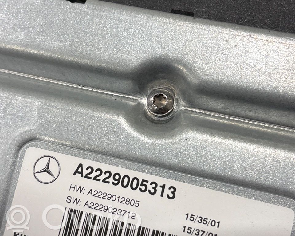 Mercedes-Benz C W205 Wzmacniacz audio
