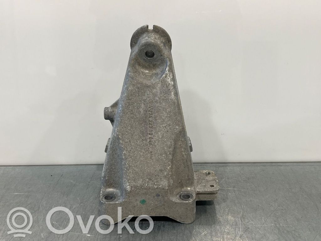 Mercedes-Benz C W205 Supporto di montaggio del motore
