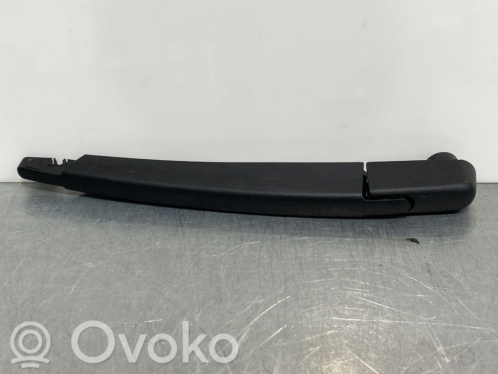 Opel Mokka B Ramię wycieraczki szyby tylnej 