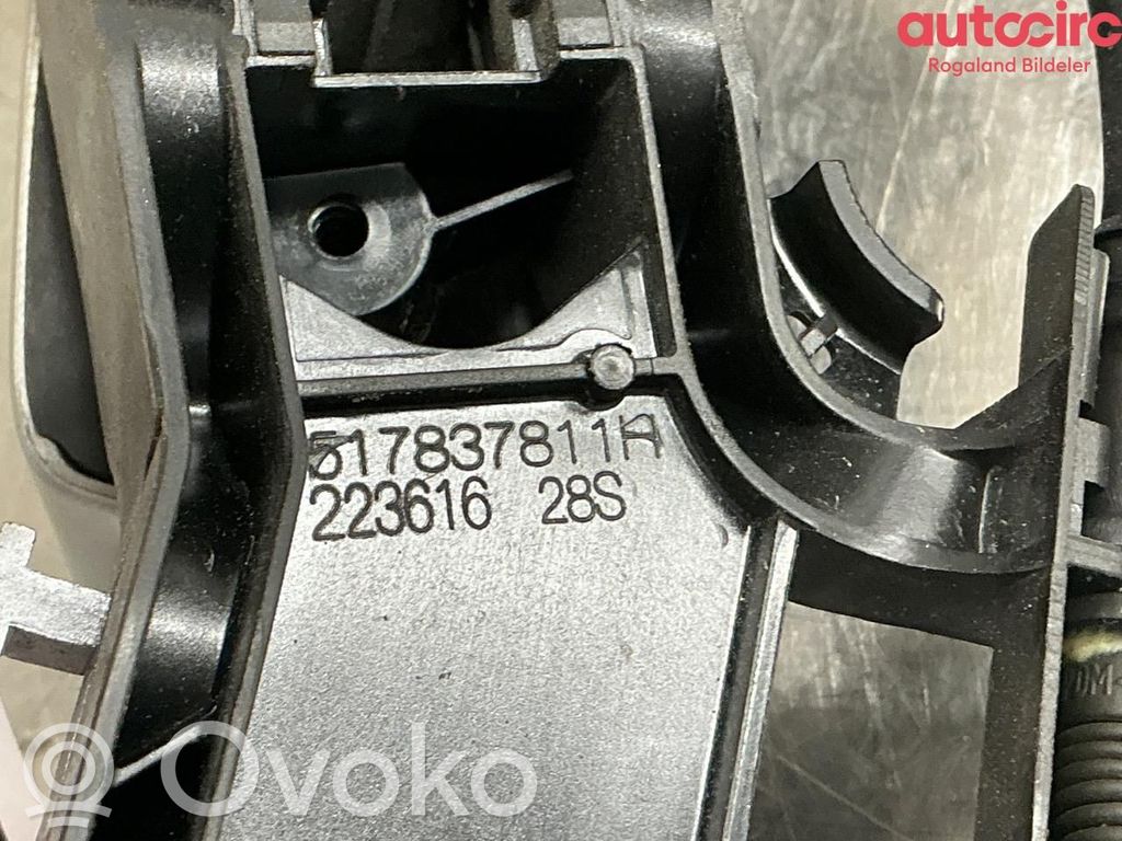 Volkswagen Tiguan Manecilla externa puerta delantera 
