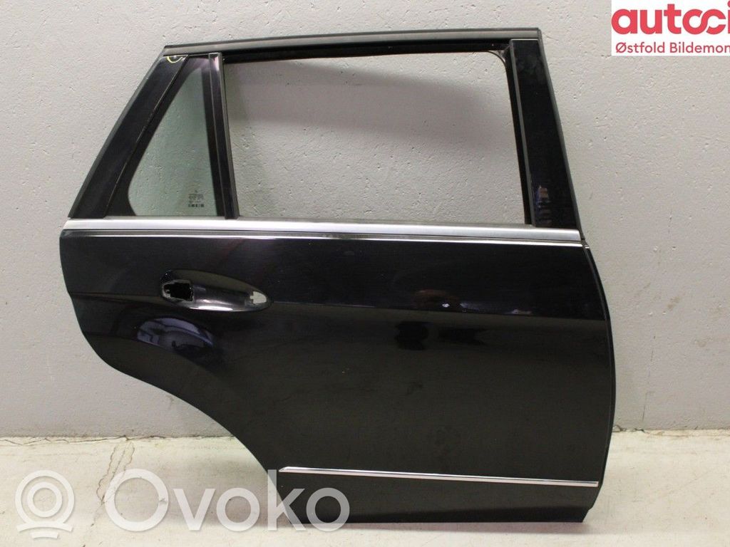 Puerta trasera   A2127300405,A2127300405
