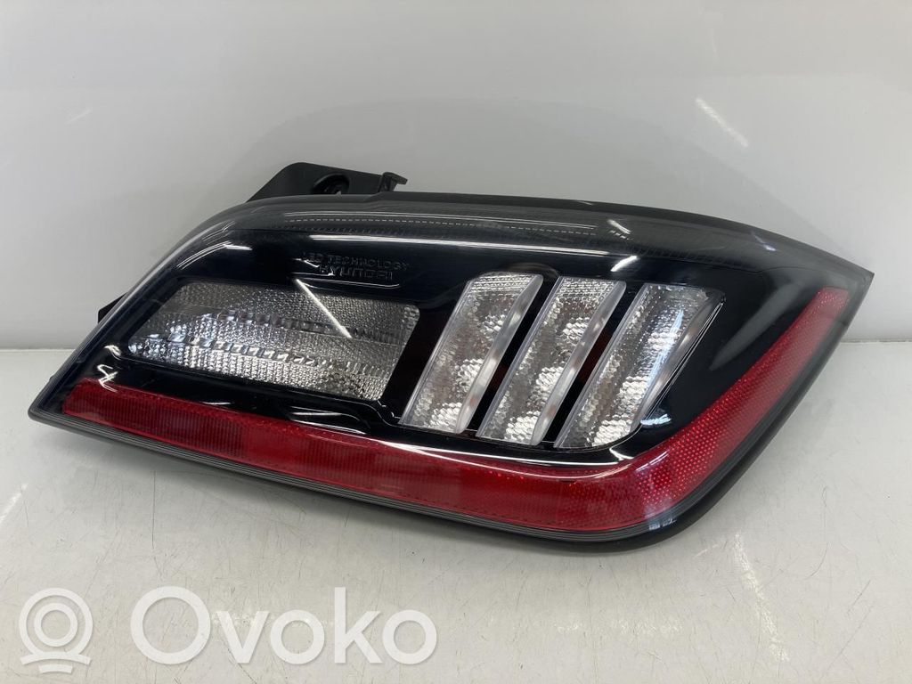 Hyundai Kona I Takavalot