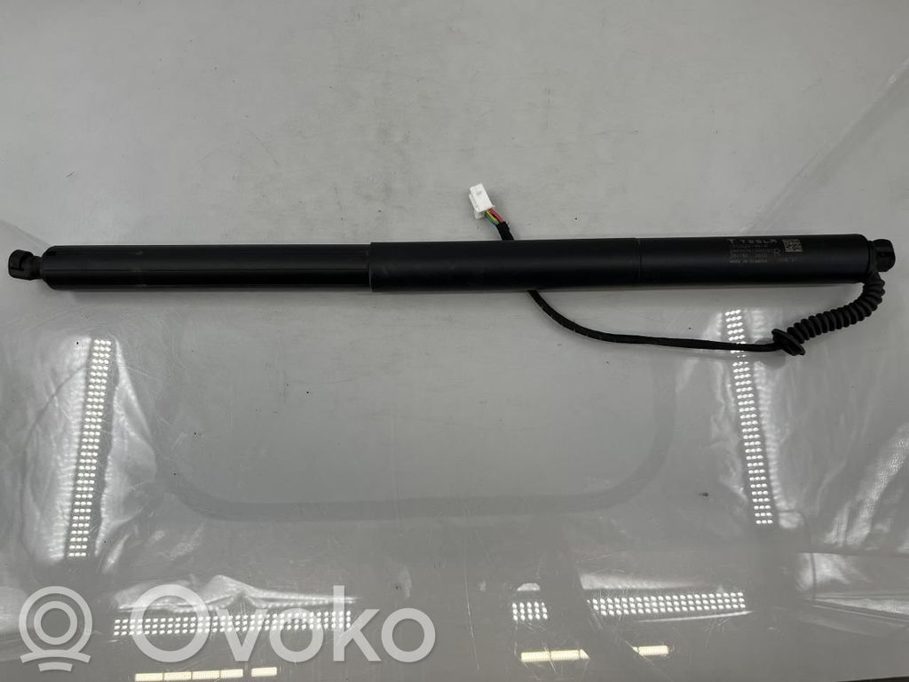Tesla Model Y Juniper Amortizor hayon 