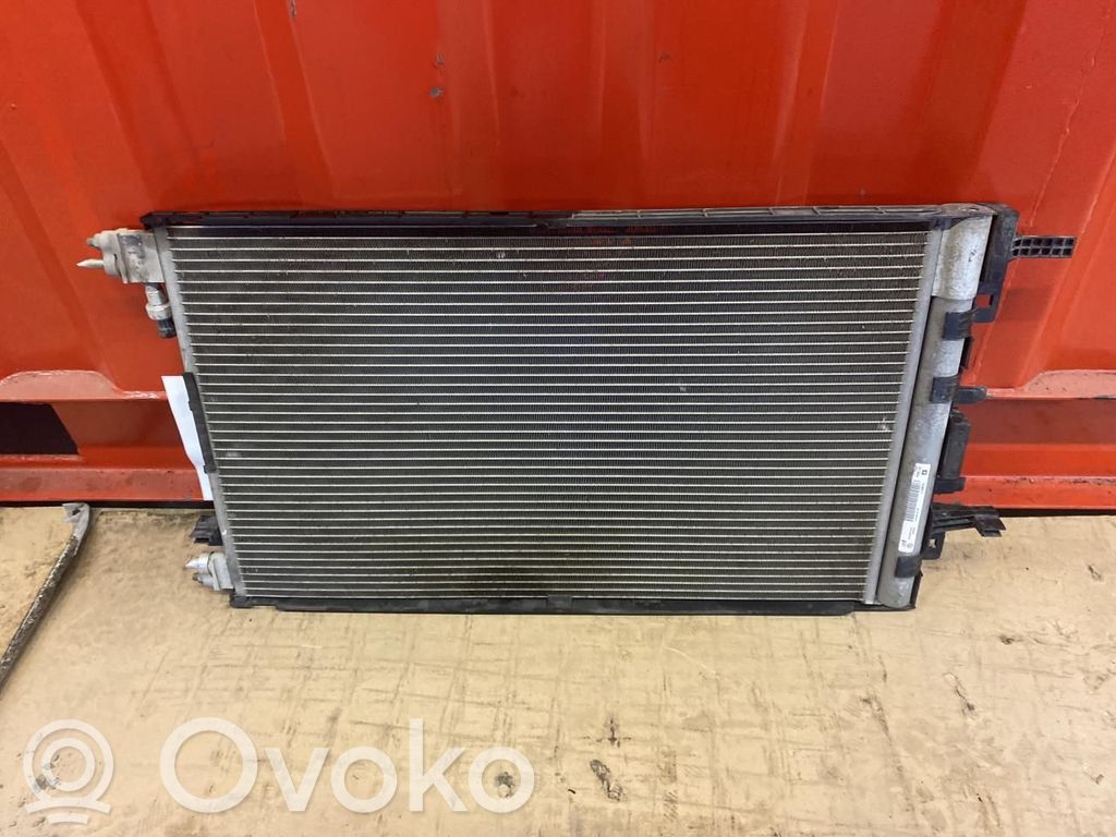 Opel Insignia A Radiator lichid răcire 
