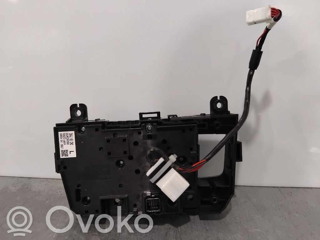 Mazda MX-30 Alte comutatoare/butoane