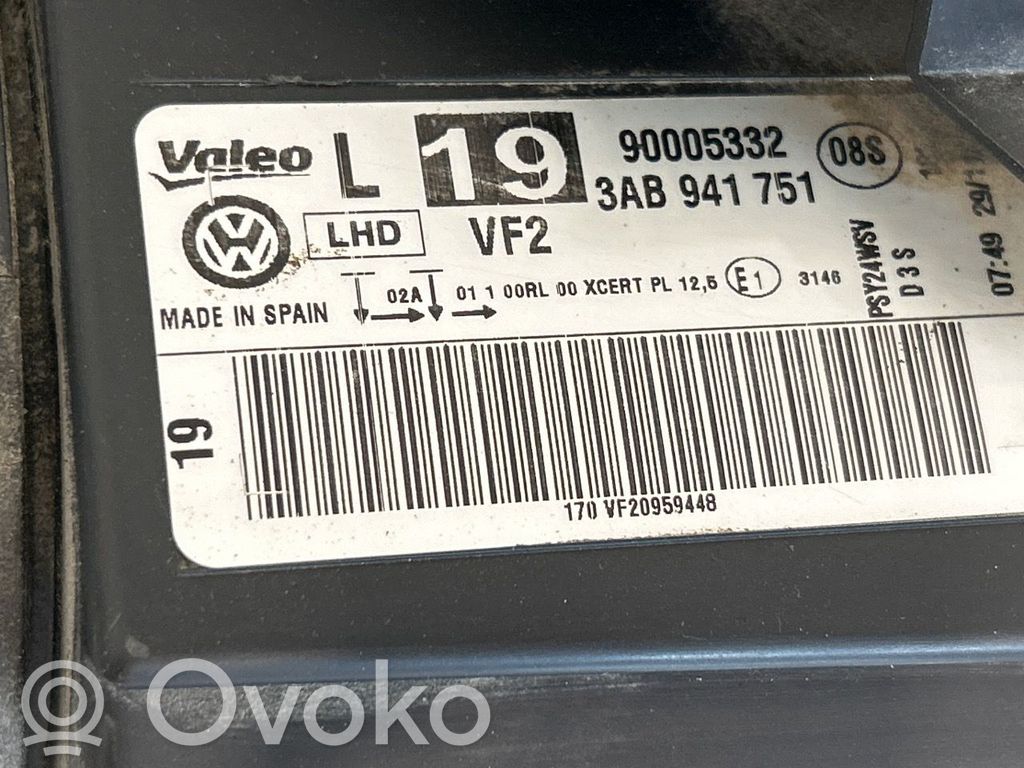 Volkswagen PASSAT B7 Far 