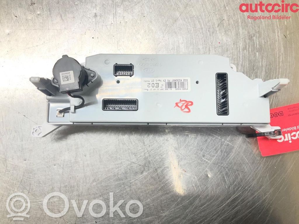 KIA Soul Verkleidung Bedieneinheit Klimaanlage / Heizung 