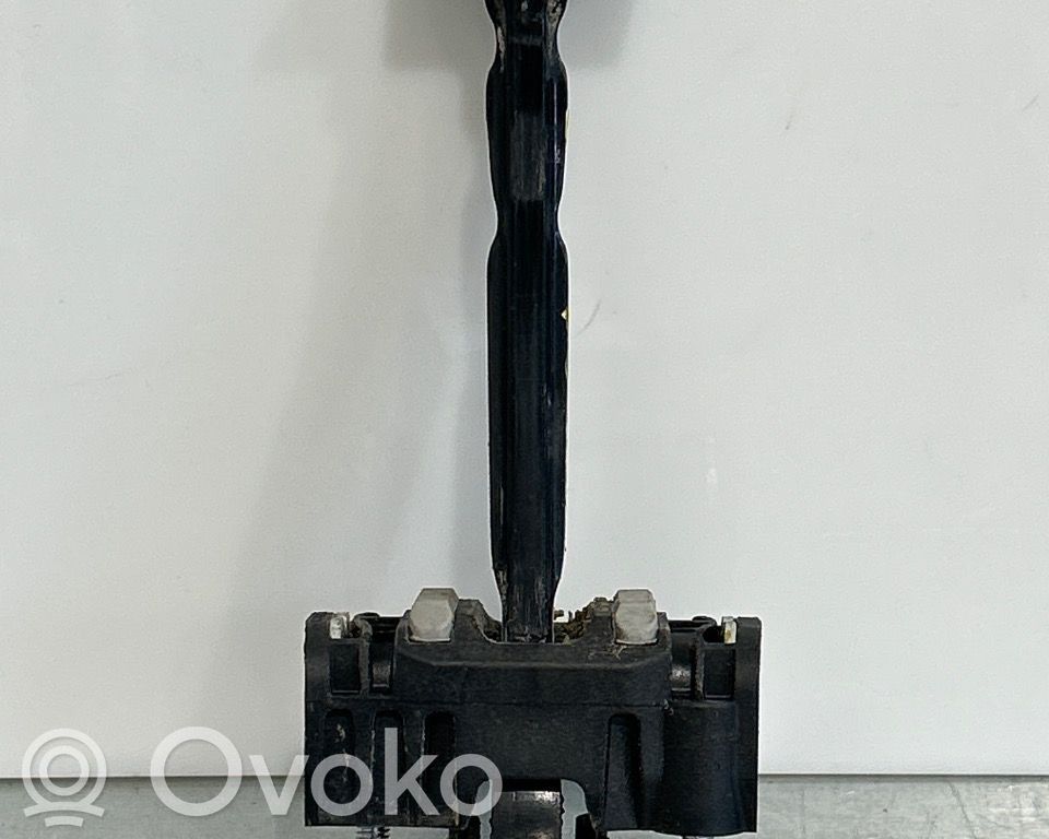 Etuoven pidätin   31298467,31298467