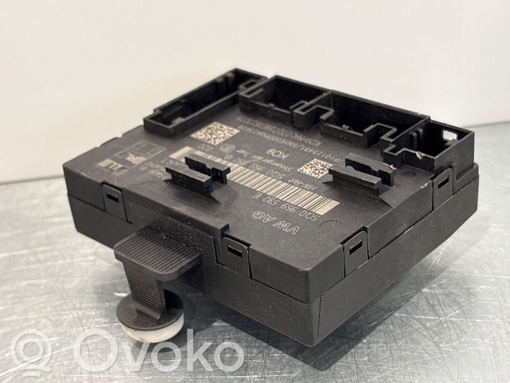 Volkswagen PASSAT B8 Unitate/modul comandă uși 