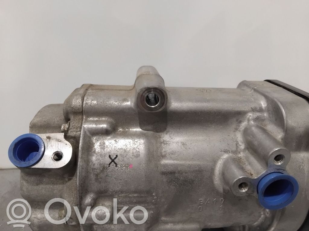 Toyota RAV 4 (XA50) Kompresor / Sprężarka klimatyzacji A/C 