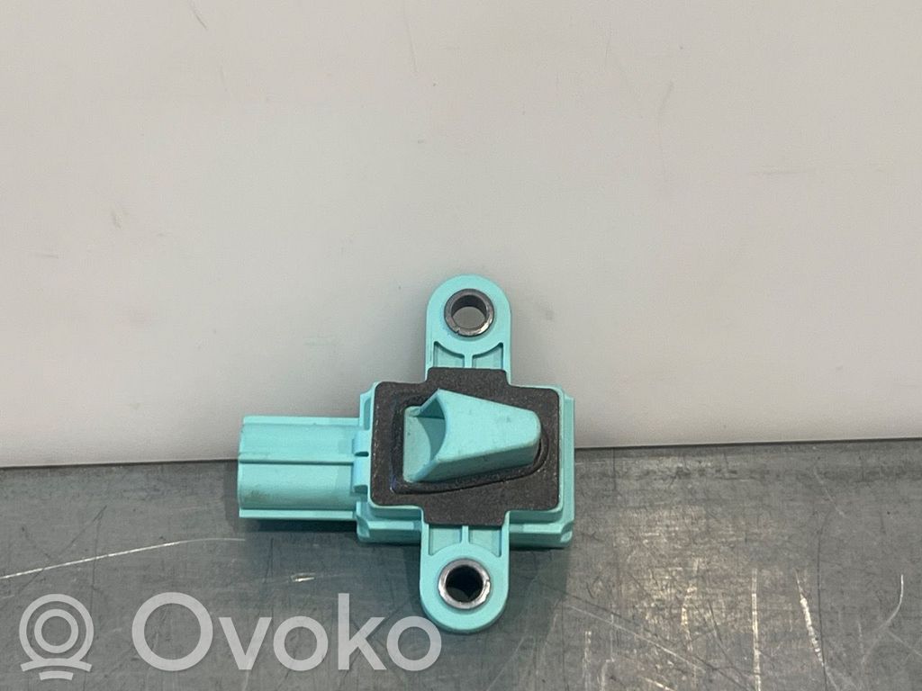 Audi A4 S4 B8 8K Sensore d’urto/d'impatto apertura airbag