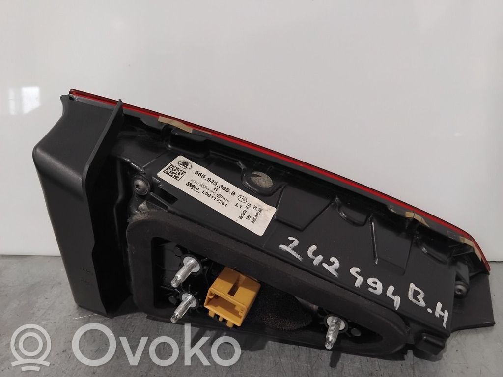 Skoda Kodiaq Luz trasera/de freno