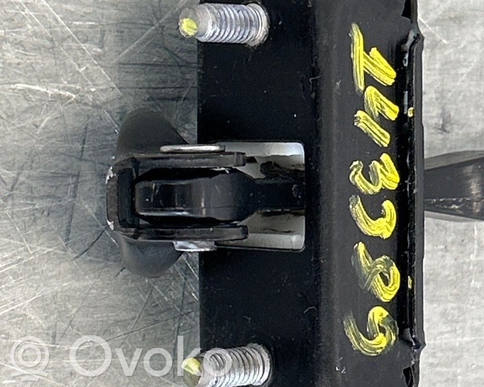 BYD Atto 3 Etuoven pidätin 