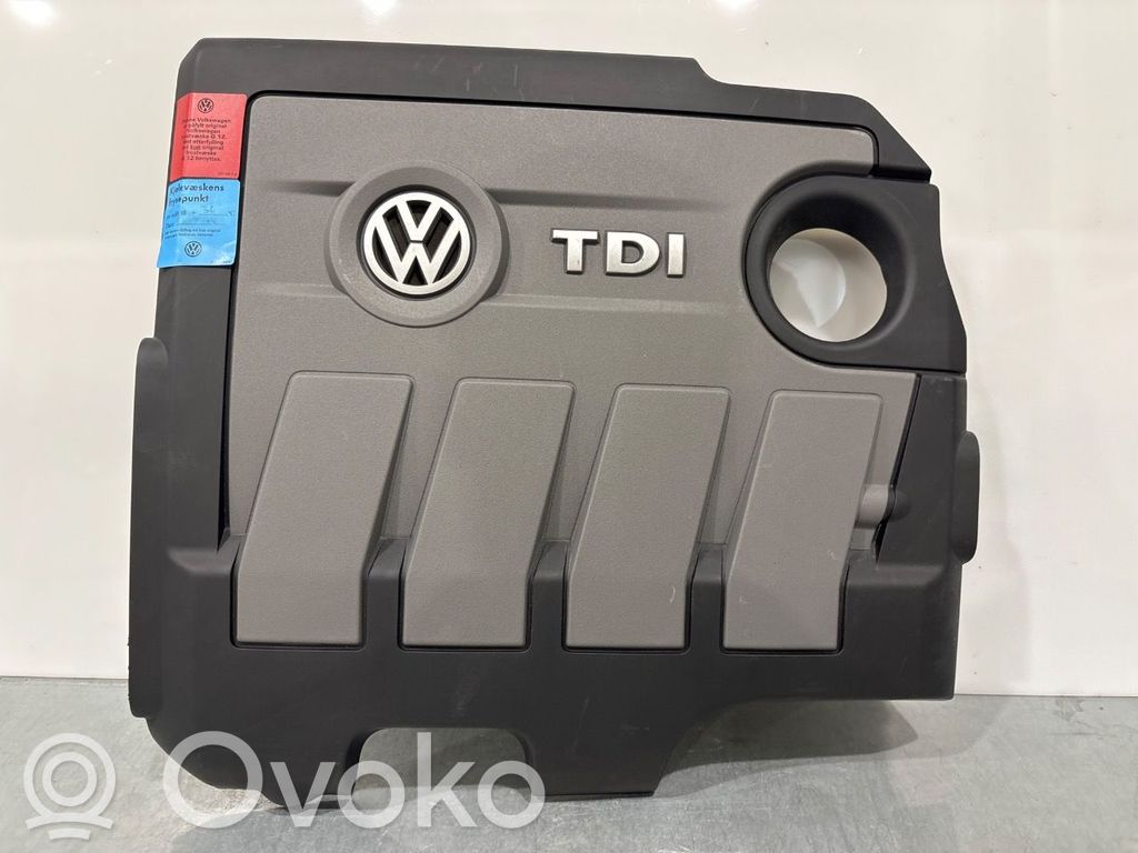 Volkswagen PASSAT B7 Copri motore (rivestimento)