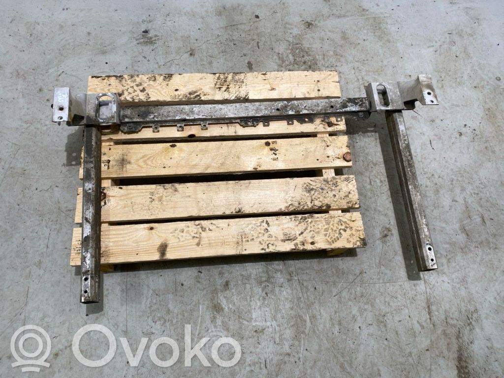 Mercedes-Benz EQB Alte piese caroserie 