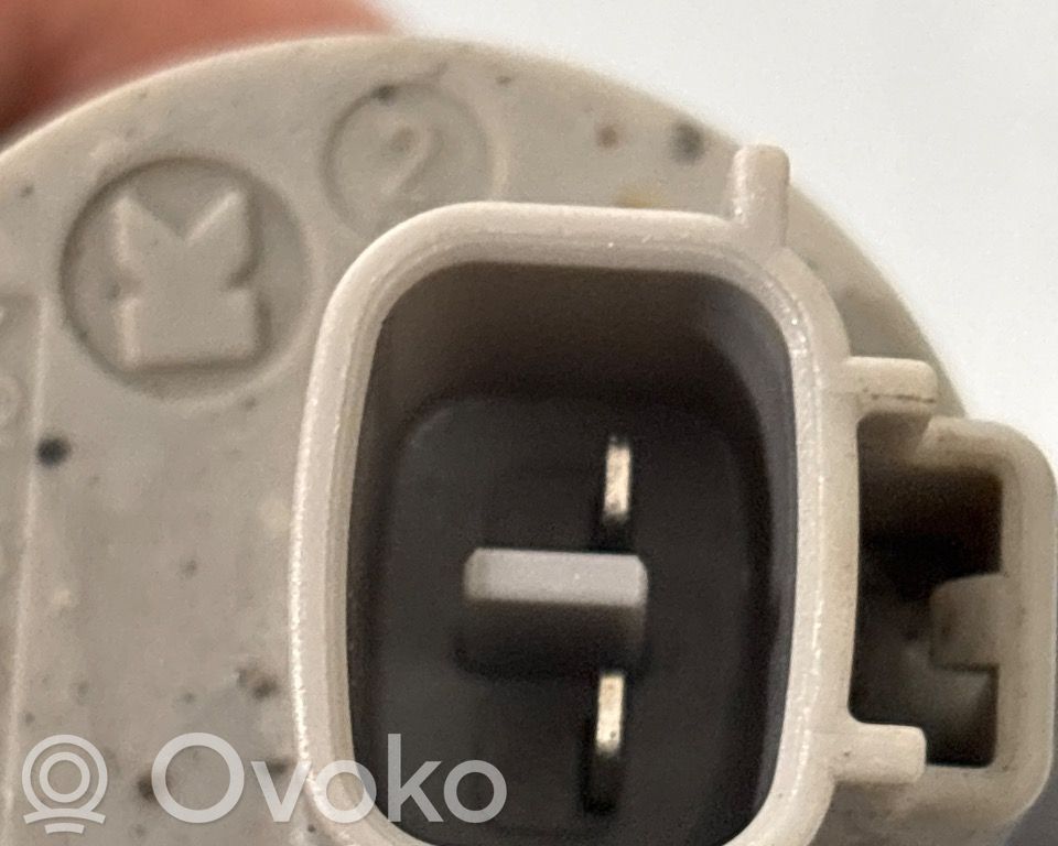 Toyota Auris E180 Pompa lavavetri parabrezza/vetro frontale 