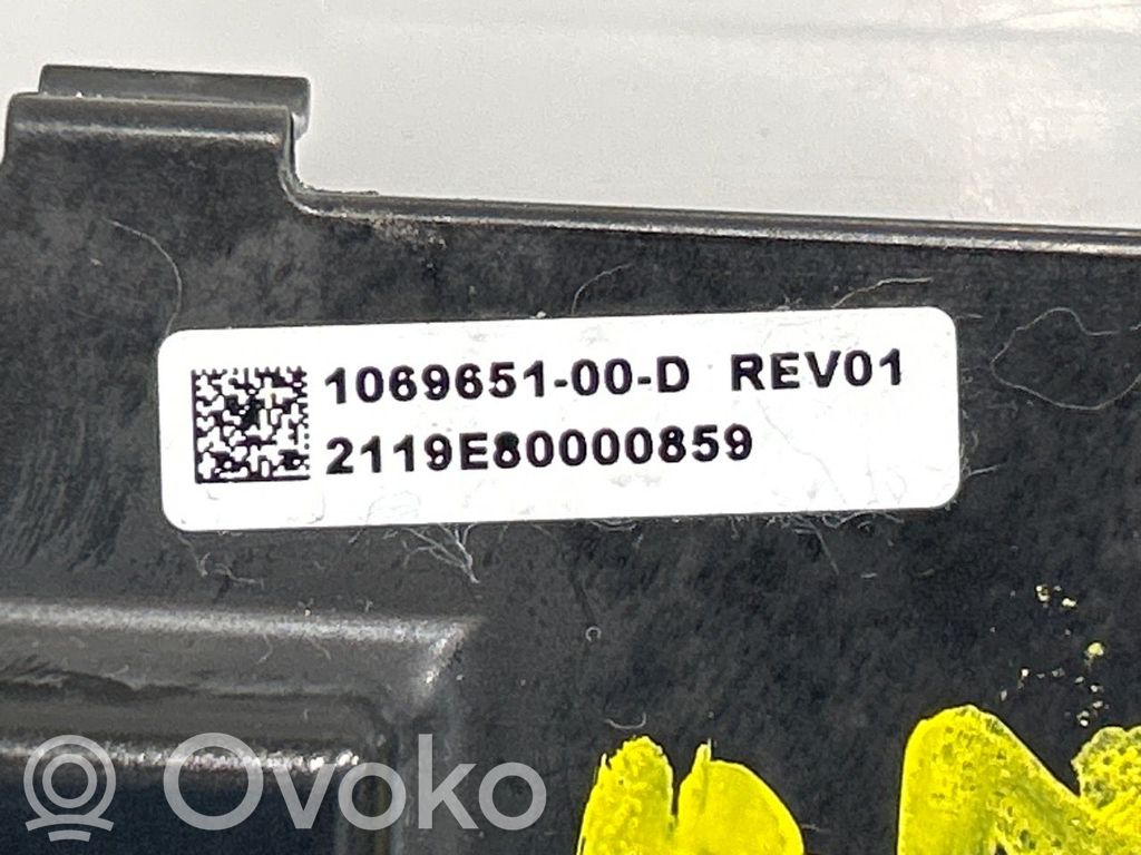 Tesla Model S Türsteuergerät 