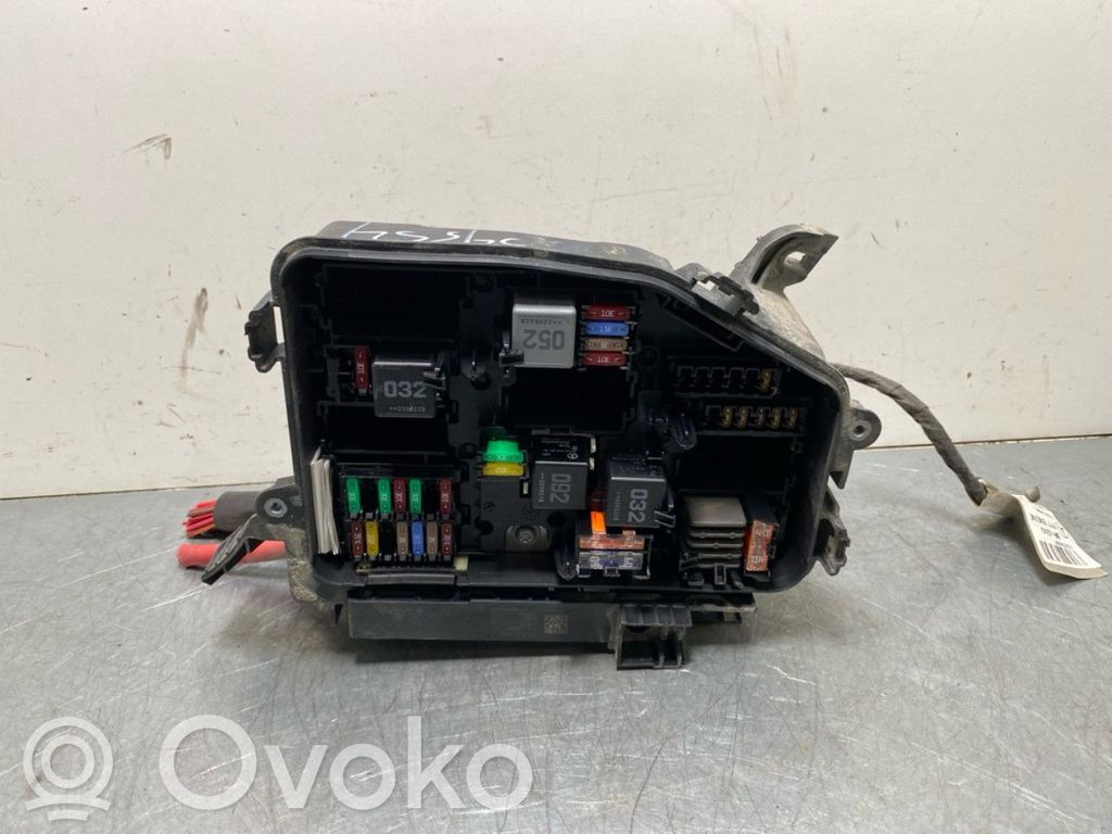 Mercedes-Benz EQB Set cutie siguranțe 