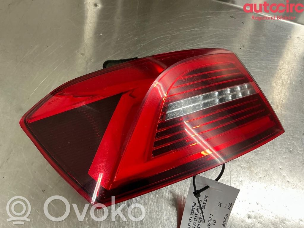 Volkswagen PASSAT B8 Luci posteriori 