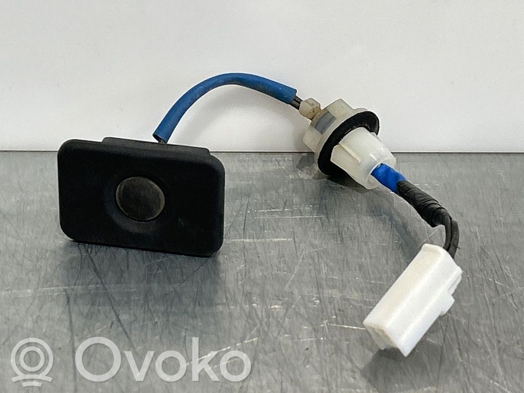 Tailgate opening switch   GKK8676S0A,GS2A676S0,GS2A676S0,GKK8676S0A,GS2A676S0