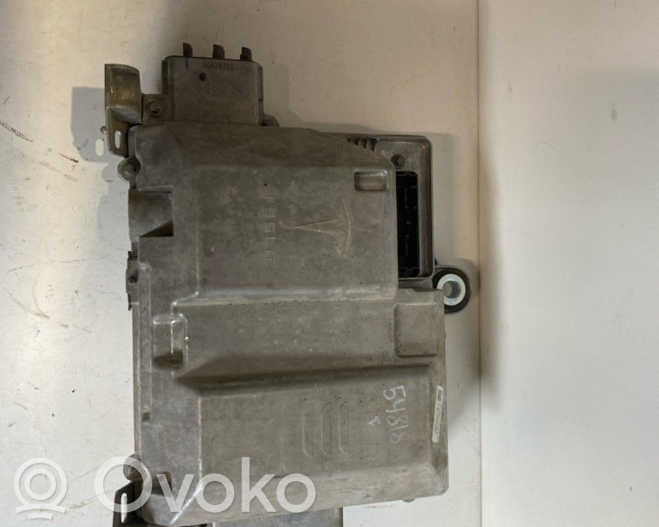 Tesla Model 3 Muut ohjainlaitteet/moduulit 