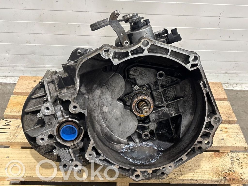 Opel Mokka Mechaninė 6 pavarų dėžė 