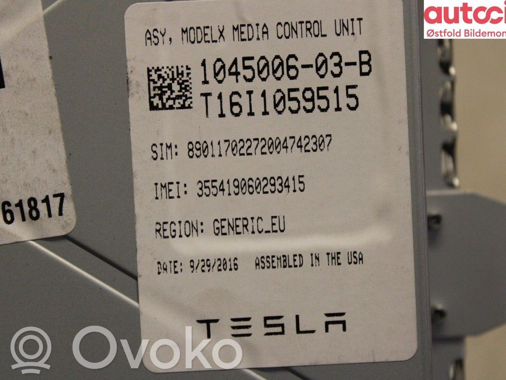 Tesla Model S Otras partes del panel de instrumentos