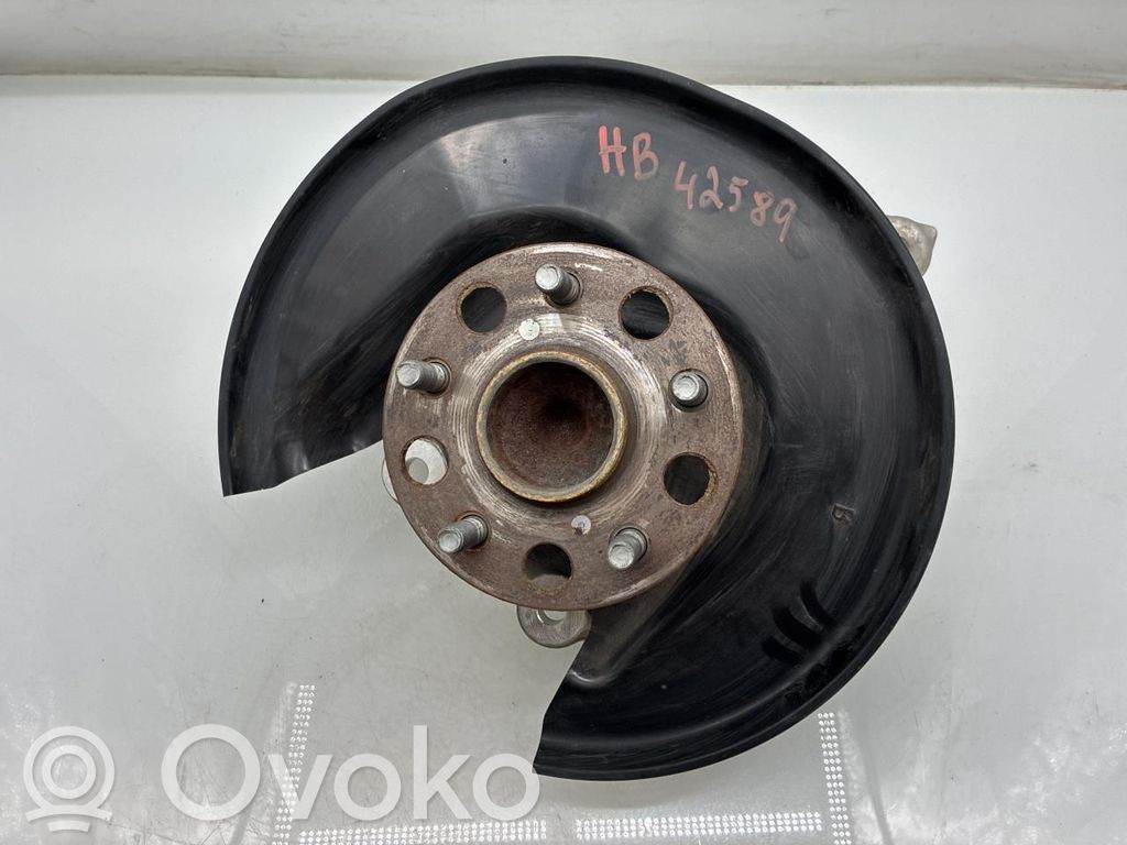 Lexus UX Achsschenkel hinten 
