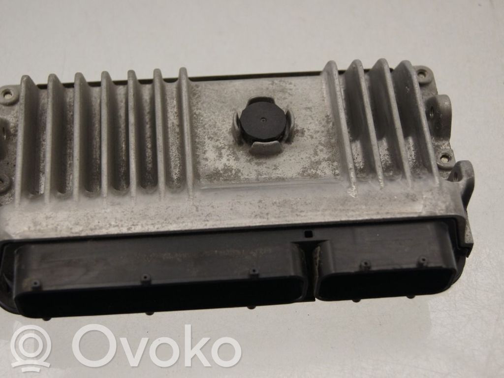 Toyota C-HR I Motorsteuergerät ECU 