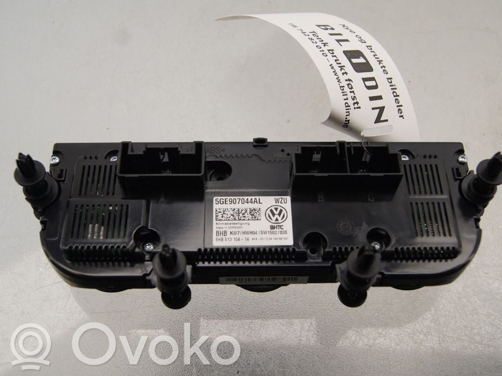 Volkswagen PASSAT B8 Panel klimatyzacji / Ogrzewania 