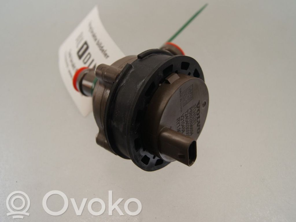 Volvo EX30 Pompa wody 