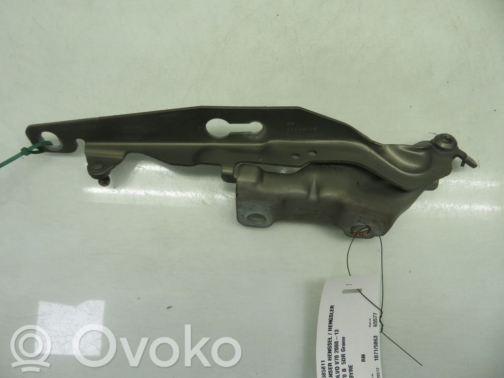 Volvo V70 Konepellin saranat 