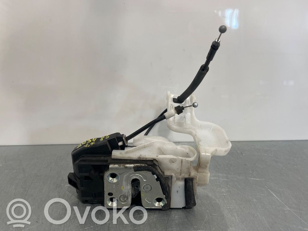 KIA Ceed Etuoven lukko 